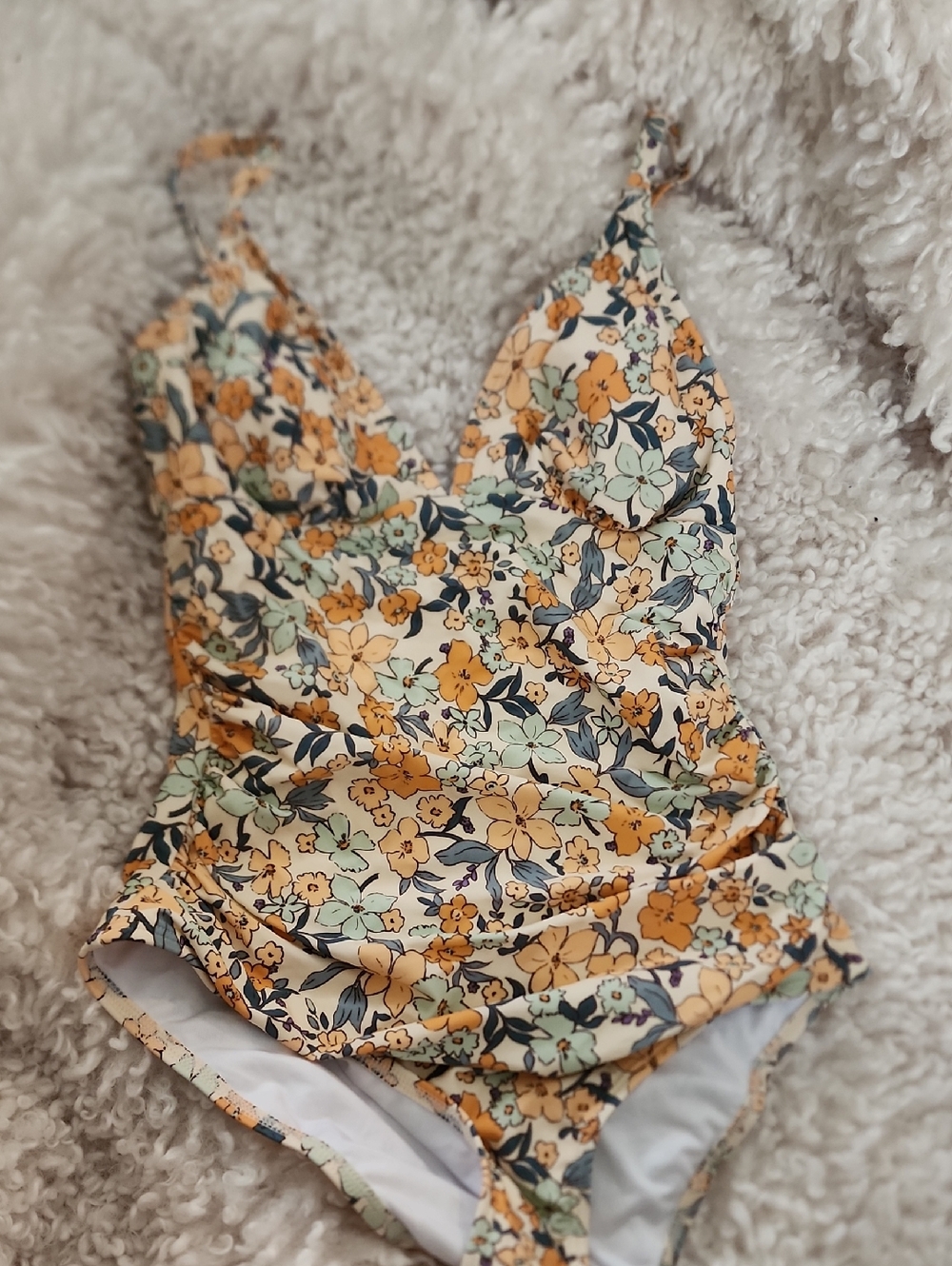 Cupshe Pale Peach Floral One-Piece Swimsuit.  Size Small. NWT
